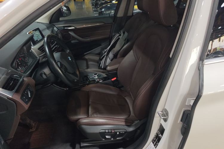 Used BMW X1 2018 xDrive20Li Luxury Edition Left Front Seat