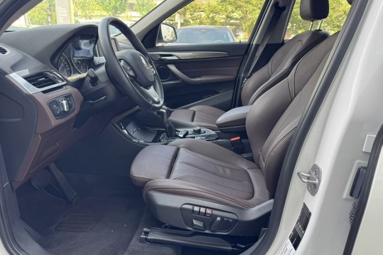 Used BMW X1 2018 sDrive18Li Luxury Model Left Front Seat