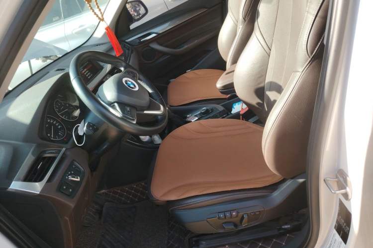 Used BMW X1 2018 xDrive20Li Luxury Edition Left Front Seat