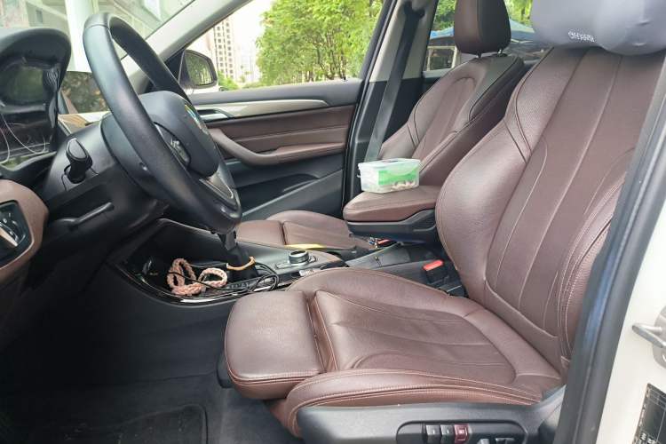 Used BMW X1 2018 xDrive20Li Luxury Edition Left Front Seat