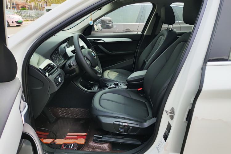 Used BMW X1 2018 sDrive20Li Leading Model Left Front Seat