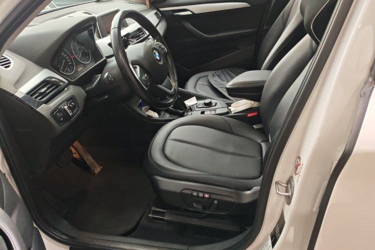 Used BMW X1 2018 sDrive18Li Fashion Model Left Front Seat