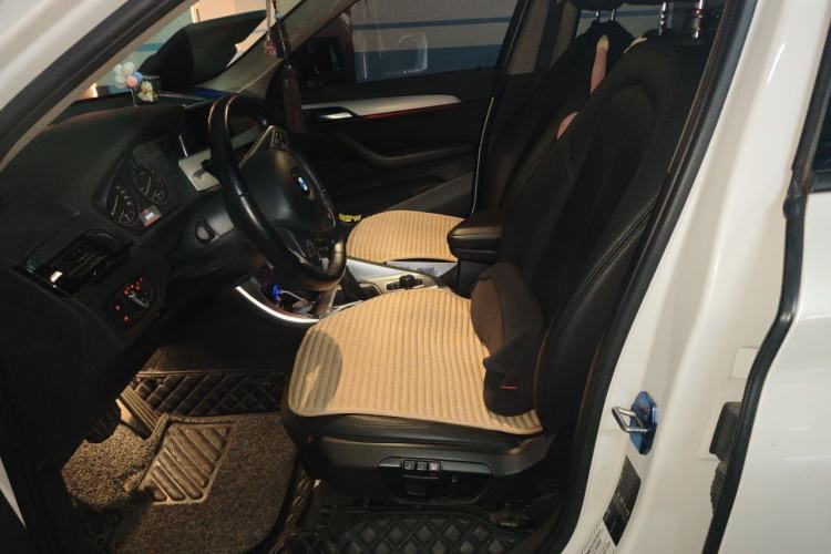 Used BMW X1 2018 sDrive18Li Fashion Model Left Front Seat