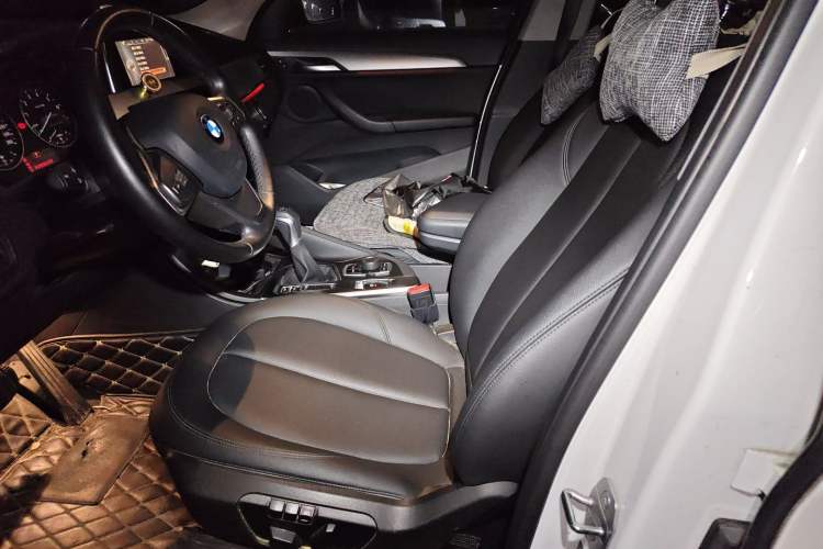 Used BMW X1 2018 sDrive18Li Fashion Model Left Front Seat