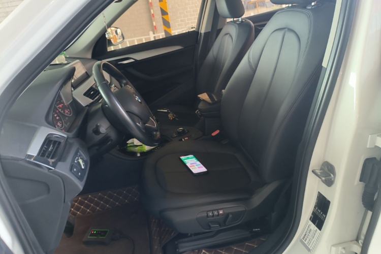 Used BMW X1 2018 sDrive18Li Fashion Model Left Front Seat