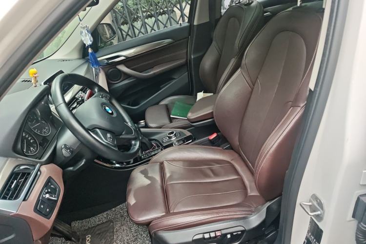 Used BMW X1 2018 xDrive20Li Luxury Edition Left Front Seat