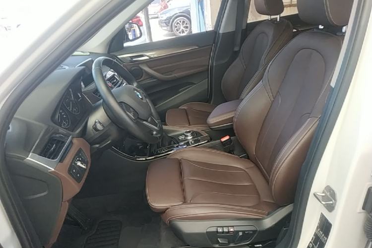 Used BMW X1 2018 xDrive20Li Luxury Edition Left Front Seat