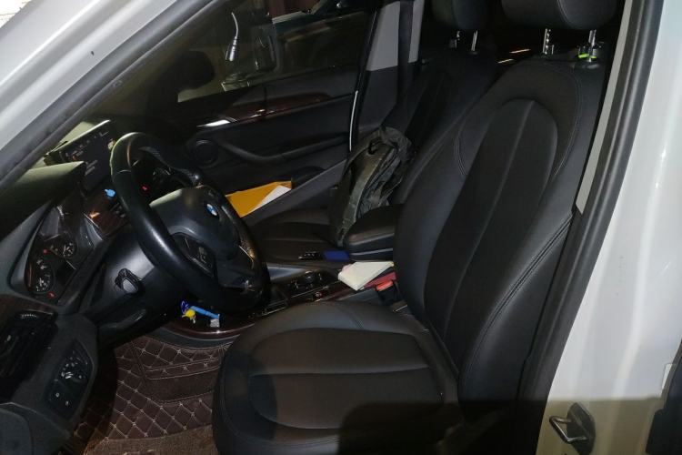 Used BMW X1 2018 sDrive18Li Fashion Model Left Front Seat