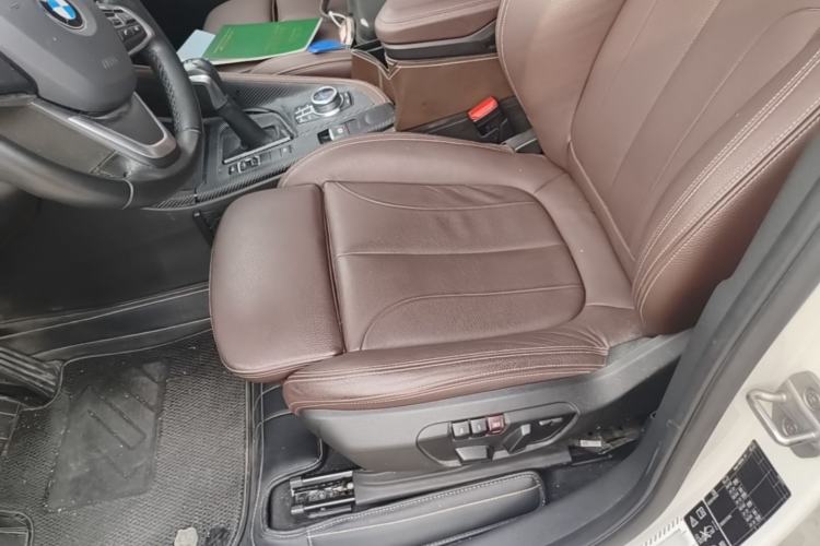 Used BMW X1 2018 xDrive20Li Luxury Edition Left Front Seat