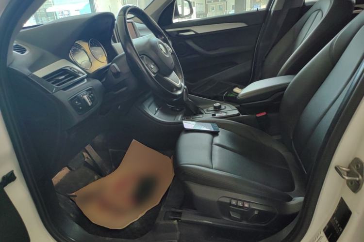 Used BMW X1 2018 sDrive18Li Fashion Model Left Front Seat