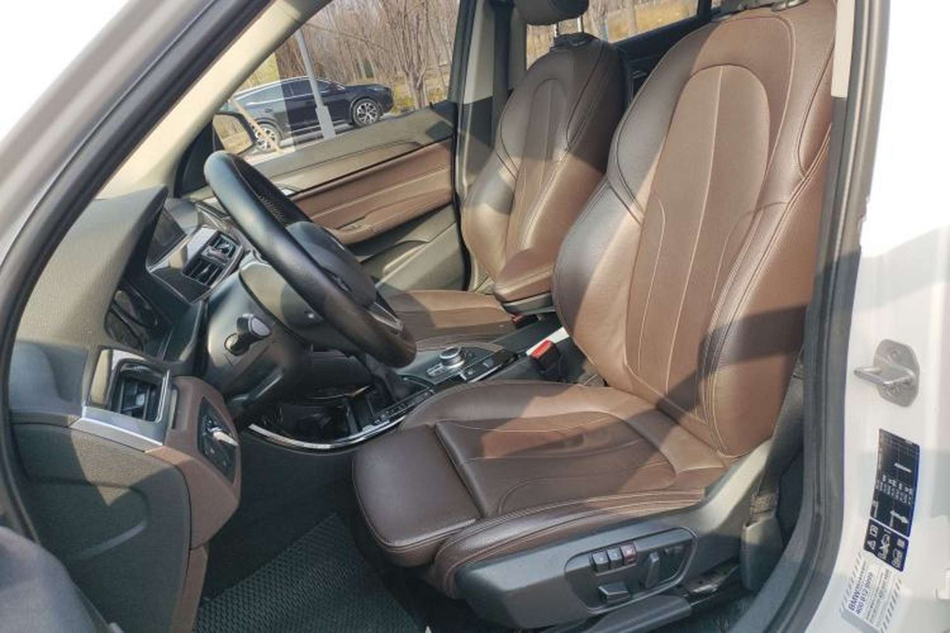 Used BMW X1 2018 xDrive20Li Luxury Edition Left Front Seat