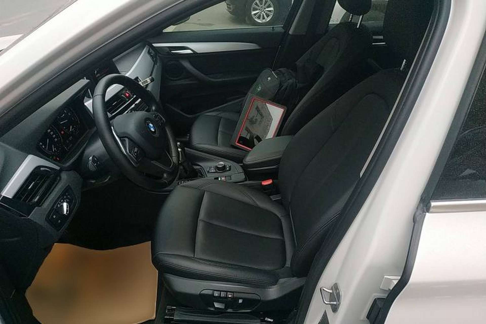Used BMW X1 2018 sDrive18Li Fashion Model Left Front Seat