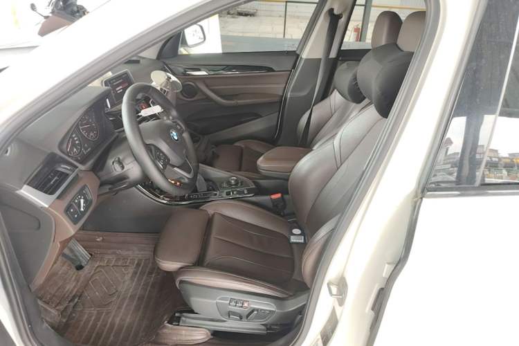 Used BMW X1 2018 sDrive18Li Luxury Model Left Front Seat