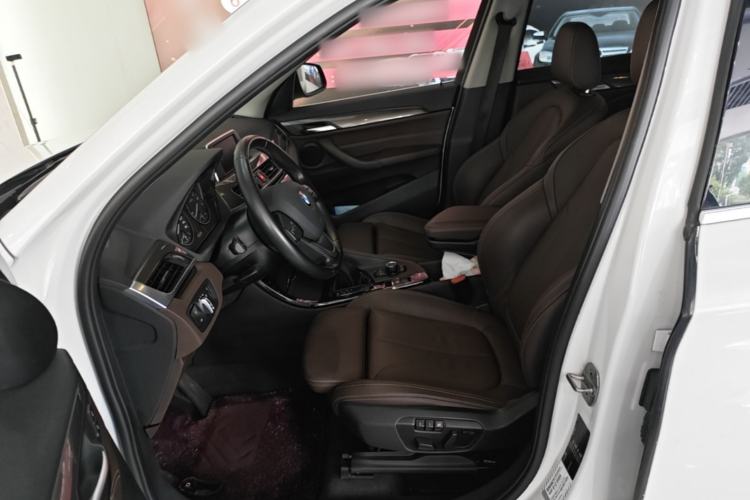 Used BMW X1 2018 sDrive18Li Luxury Model Left Front Seat