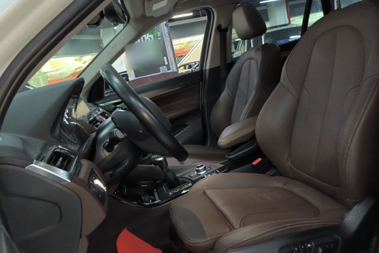 Used BMW X1 2018 xDrive20Li Luxury Edition Left Front Seat