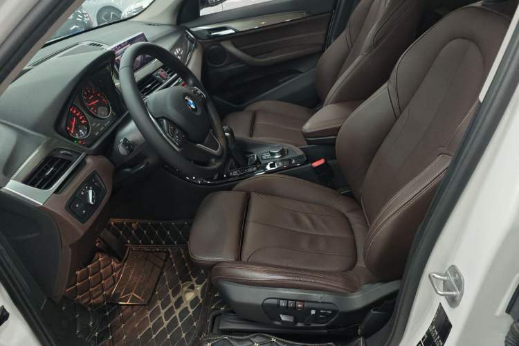 Used BMW X1 2018 xDrive20Li Luxury Model Left Front Seat