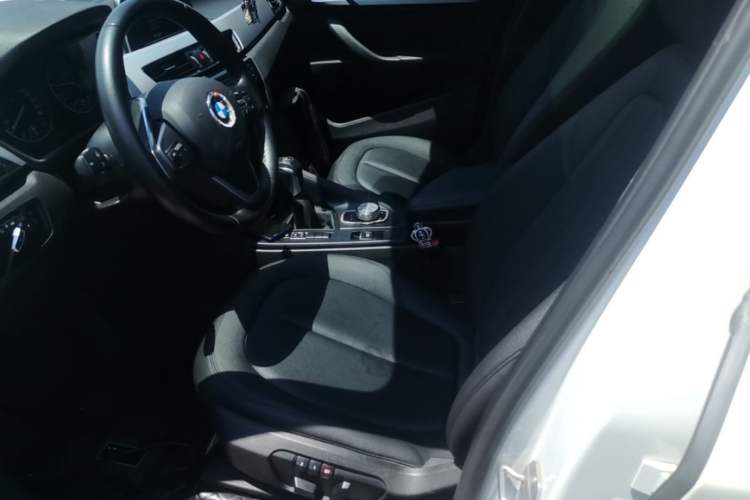 Used BMW X1 2018 sDrive18Li Fashion Model Left Front Seat