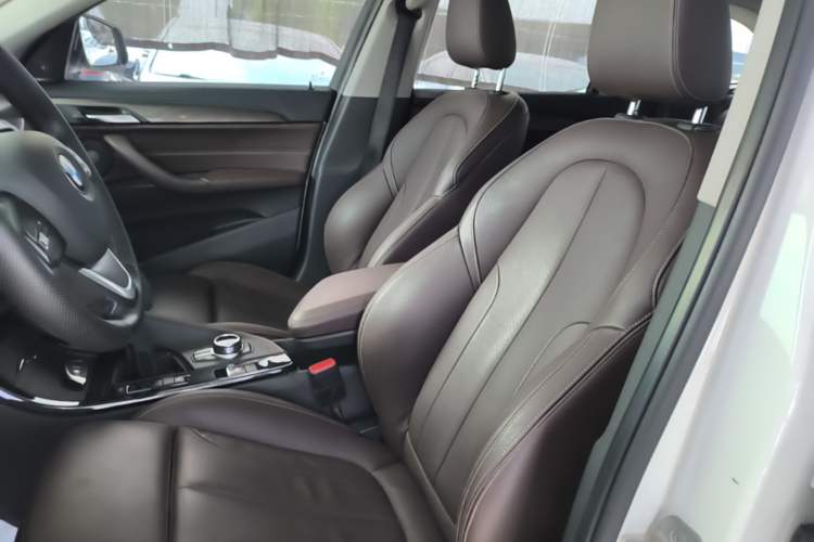 Used BMW X1 2018 xDrive20Li Luxury Edition Left Front Seat