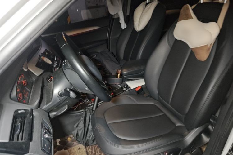 Used BMW X1 2018 sDrive18Li Fashion Model Left Front Seat