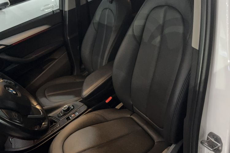 Used BMW X1 2018 sDrive18Li Fashion Model Left Front Seat