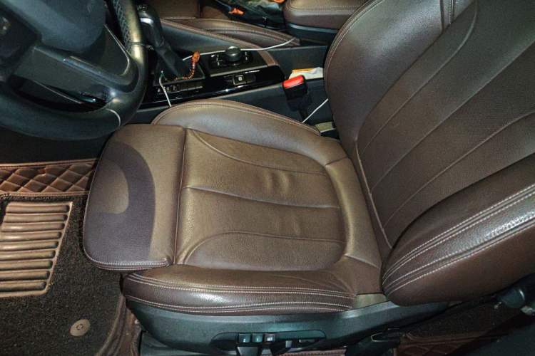 Used BMW X1 2018 sDrive18Li Luxury Model Left Front Seat