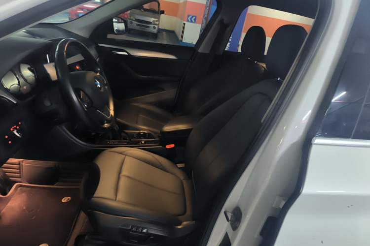 Used BMW X1 2018 sDrive20Li Leading Model Left Front Seat