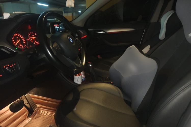 Used BMW X1 2018 sDrive18Li Fashion Model Left Front Seat