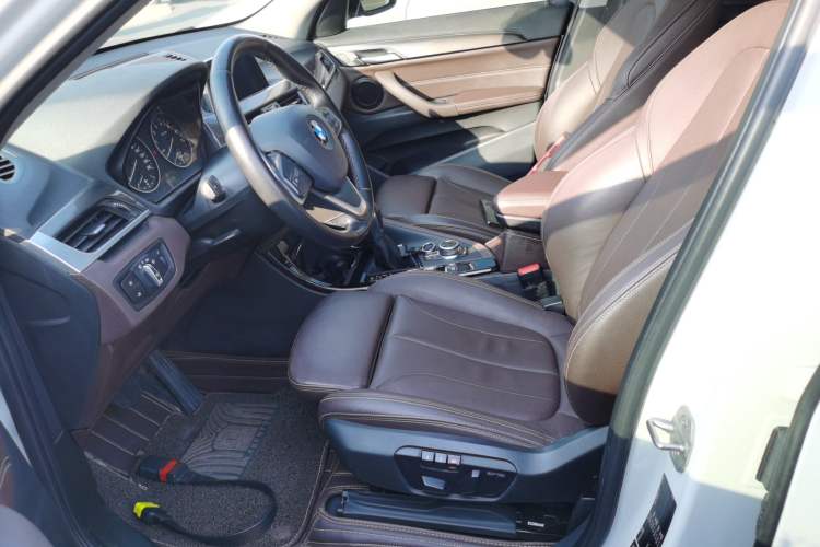 Used BMW X1 2018 xDrive20Li Luxury Edition Left Front Seat