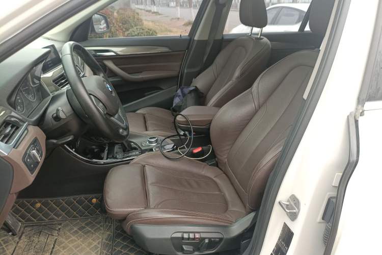 Used BMW X1 2018 xDrive20Li Luxury Edition Left Front Seat