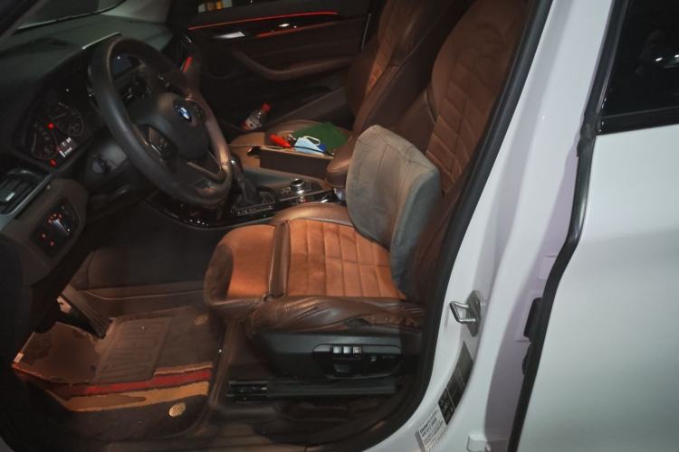 Used BMW X1 2018 xDrive20Li Luxury Edition Left Front Seat