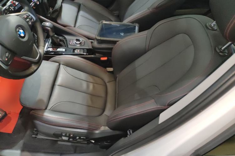 Used BMW X1 2018 xDrive20Li Luxury Edition Left Front Seat