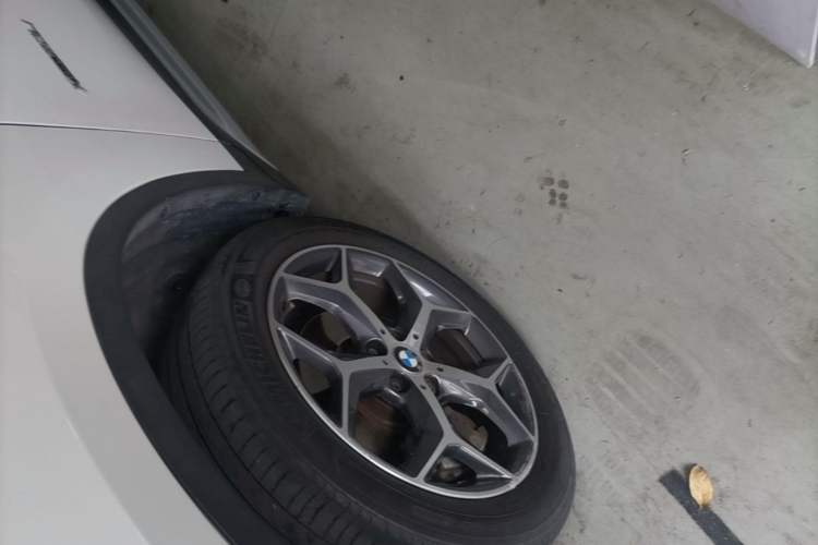 Used BMW X1 2018 xDrive20Li Luxury Edition Left Front Wheel Hub