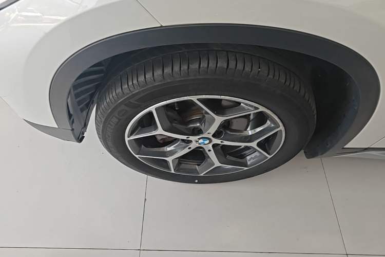 Used BMW X1 2018 sDrive18Li Luxury Model Left Front Wheel Hub
