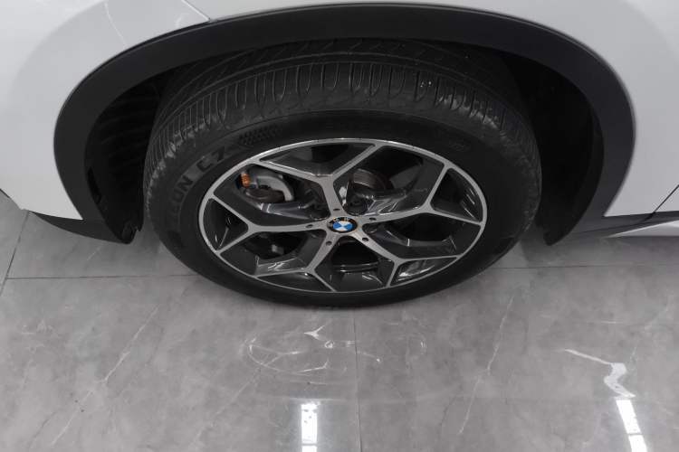 Used BMW X1 2018 xDrive20Li Luxury Edition Left Front Wheel Hub