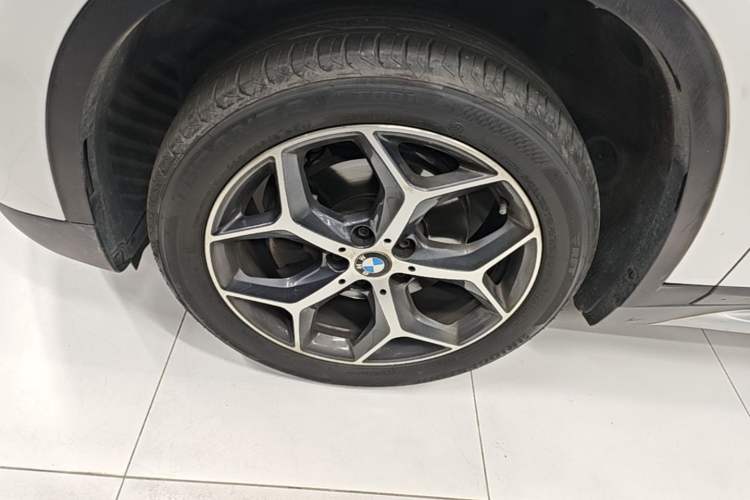 Used BMW X1 2018 sDrive18Li Luxury Model Left Front Wheel Hub