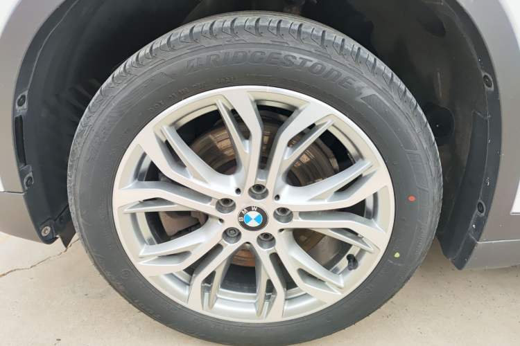 Used BMW X1 2018 sDrive20Li Leading Model Left Front Wheel Hub