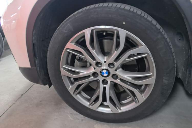 Used BMW X1 2018 sDrive20Li Leading Model Left Front Wheel Hub