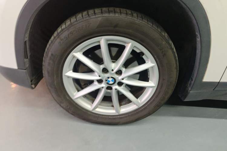 Used BMW X1 2018 sDrive18Li Fashion Model Left Front Wheel Hub