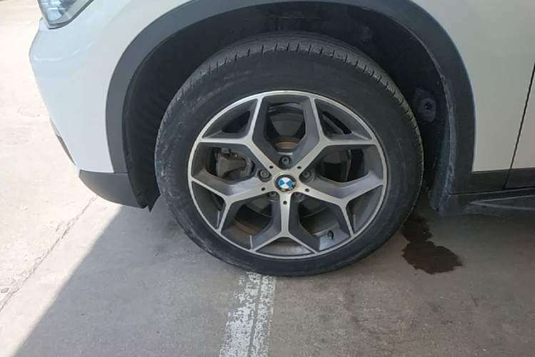 Used BMW X1 2018 xDrive20Li Luxury Edition Left Front Wheel Hub