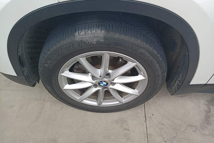 Used BMW X1 2018 sDrive18Li Fashion Model Left Front Wheel Hub