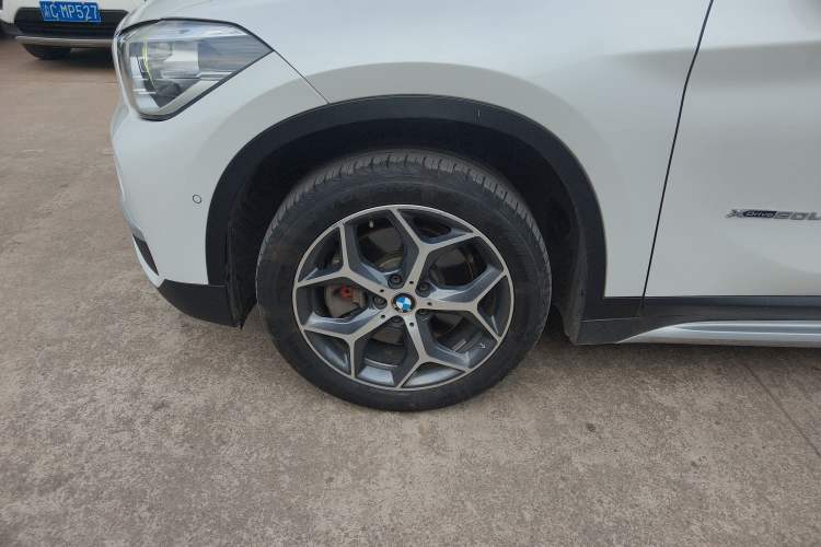 Used BMW X1 2018 xDrive20Li Luxury Edition Left Front Wheel Hub