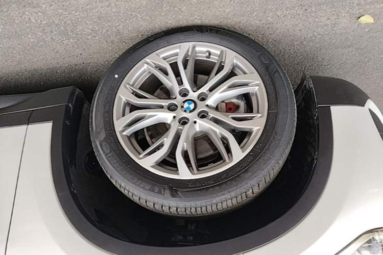 Used BMW X1 2018 sDrive20Li Leading Model Left Front Wheel Hub