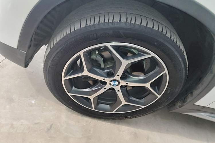 Used BMW X1 2018 sDrive18Li Luxury Model Left Front Wheel Hub
