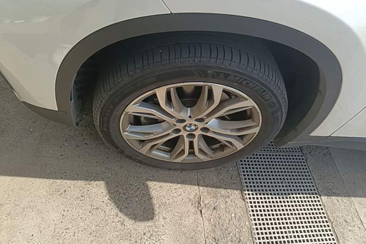 Used BMW X1 2018 sDrive20Li Leading Model Left Front Wheel Hub