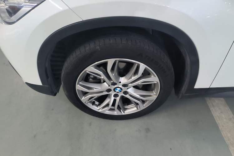 Used BMW X1 2018 sDrive20Li Leading Model Left Front Wheel Hub