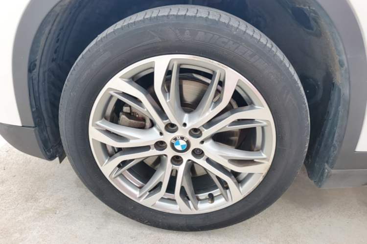 Used BMW X1 2018 sDrive20Li Leading Model Left Front Wheel Hub