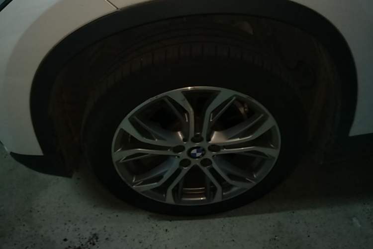 Used BMW X1 2018 sDrive20Li Leading Model Left Front Wheel Hub