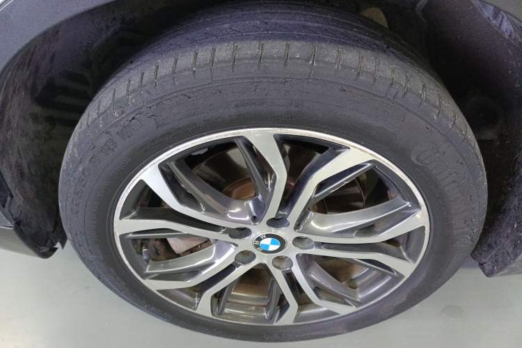 Used BMW X1 2018 sDrive20Li Leading Model Left Front Wheel Hub
