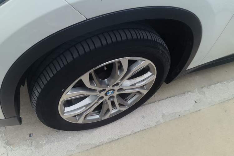 Used BMW X1 2018 sDrive20Li Leading Model Left Front Wheel Hub