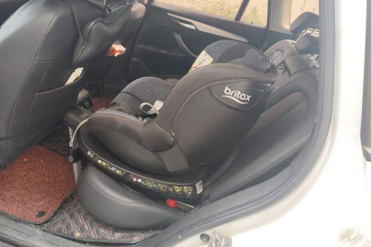 Used BMW X1 2018 sDrive18Li Fashion Model Left Rear Seat